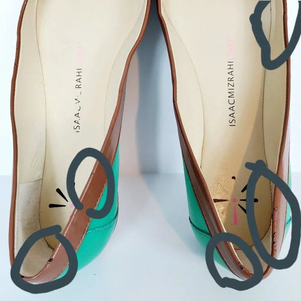 Isaac Mizrahi Live Green Brown Flats Size 6 1/2M